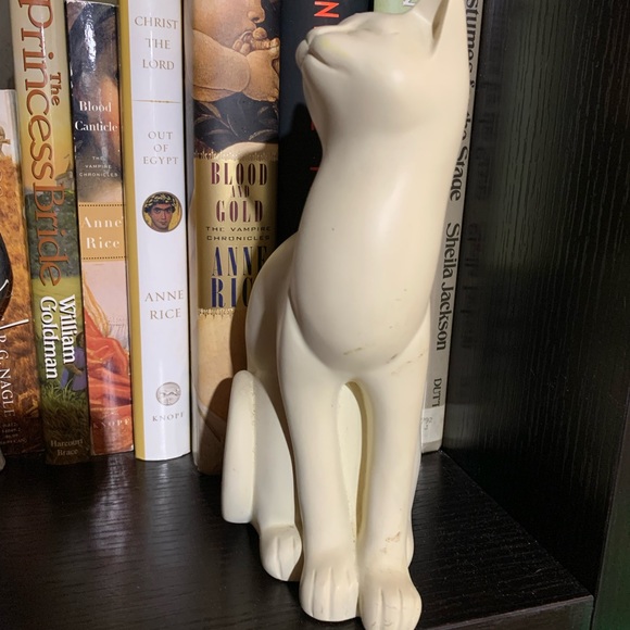 Cream Happy Cat Statue - Picture 6 of 10